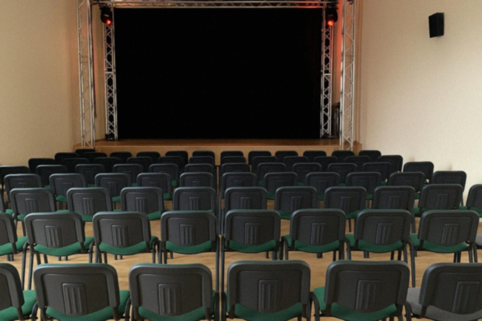 Koncert Mateusza Ziółko z okazji Dnia Kobiet w Prudniku